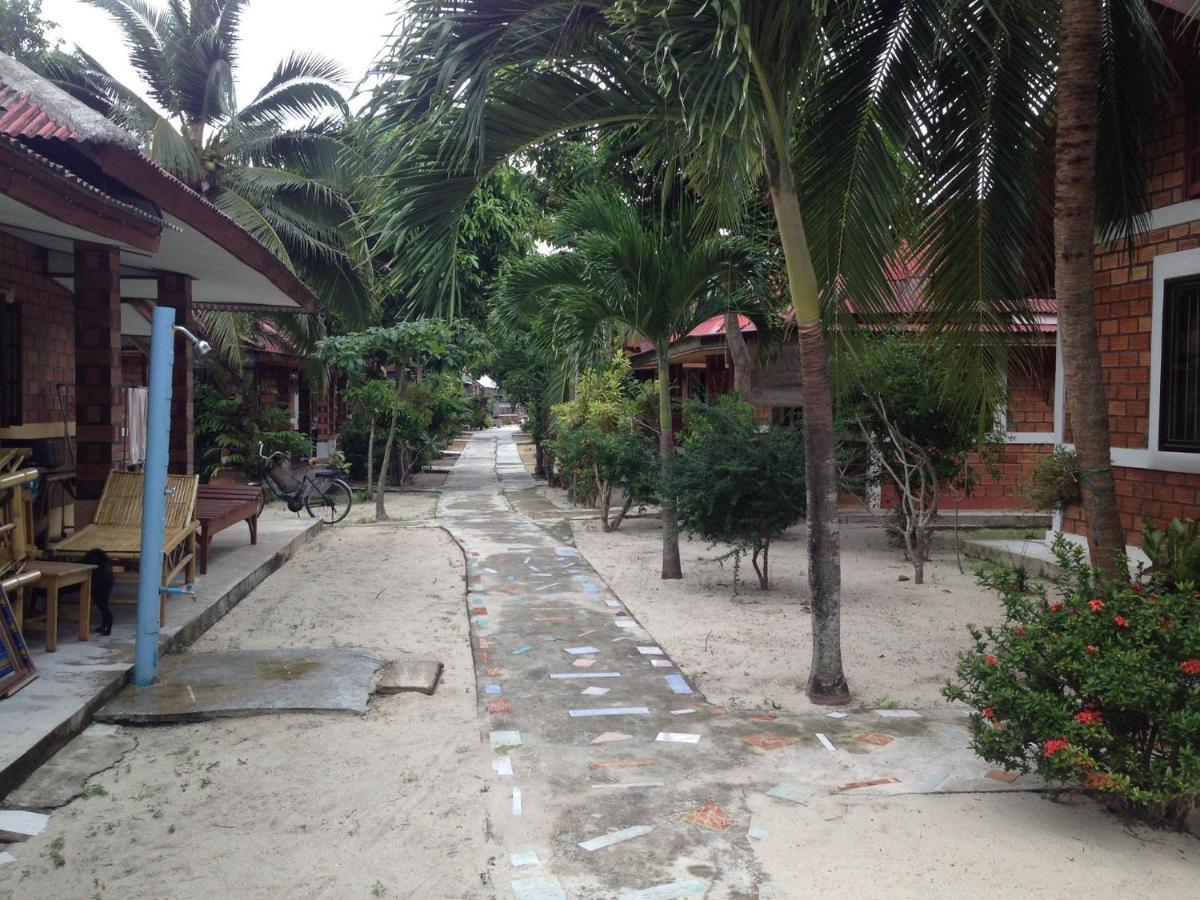 Sawai Home Resort Nathon Exterior foto